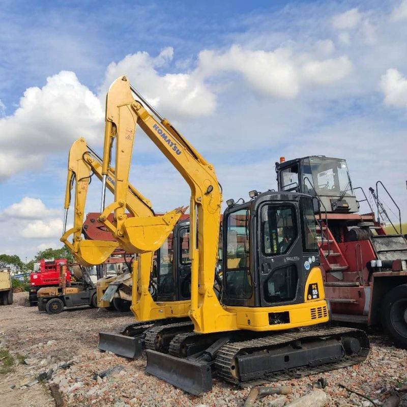 Excavadora Komatsu usada PC55 de segunda mão de 5,5 toneladas Pequena espécie Mini Excavadora Crawler