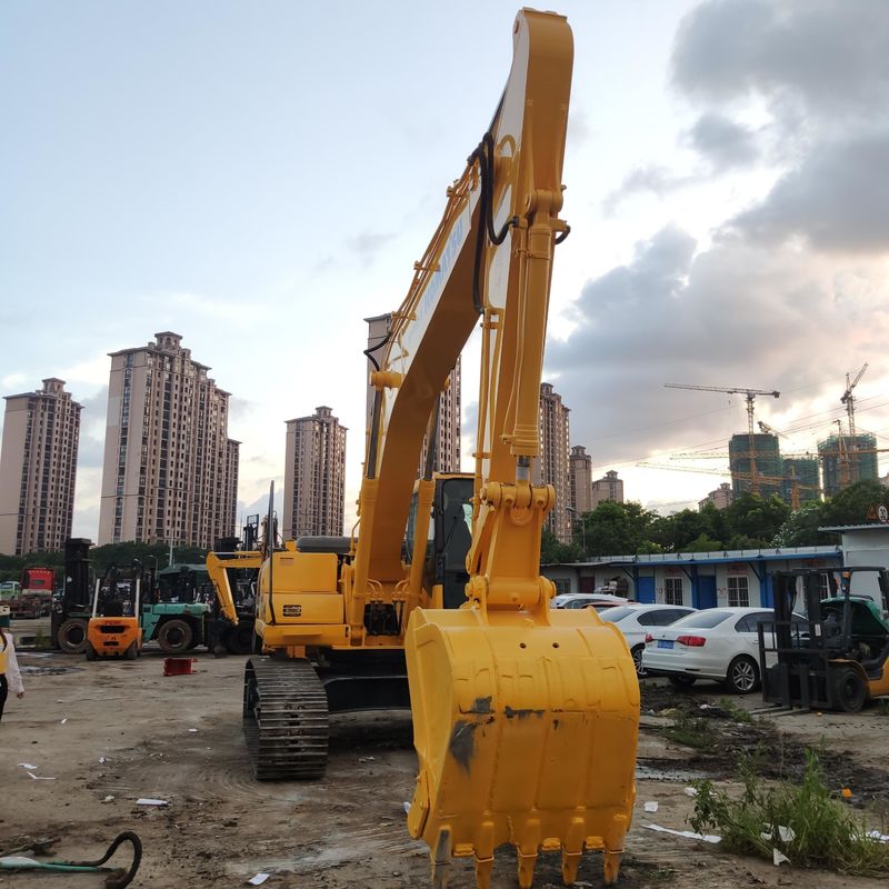 Excavadora Komatsu PC200-7 de segunda mão de 20 toneladas