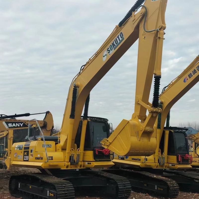 Excavadora Komatsu Diggerr PC220-8 Usada de 22 toneladas