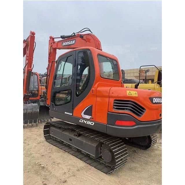 Excavadora mini-crawler de 8 toneladas usada Doosan Digger DX80