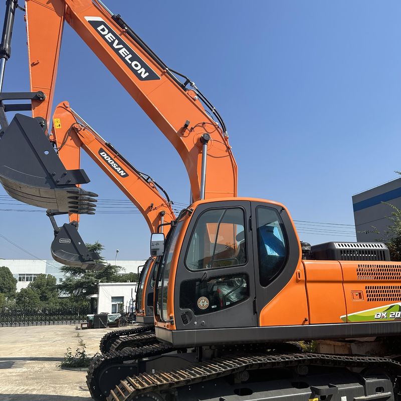 Excavadora do tipo dousã DX205 de segunda mão de 21 toneladas