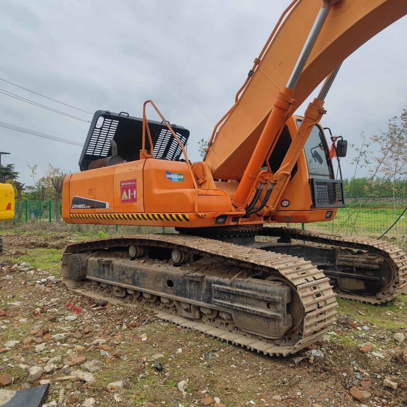Excavadora Doosan Digger DX420LC de segunda mão de 42 toneladas