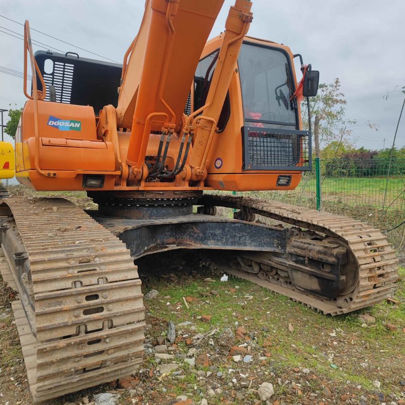 Excavadora Doosan Digger DX420LC de segunda mão de 42 toneladas