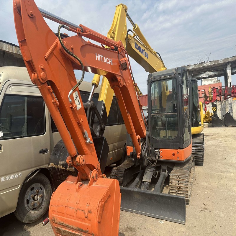 Excavadoras Mini Repossessed Hidráulicas de segunda mão Hitachi ZX65 6.5ton 40.5kw 0.27m3 balde
