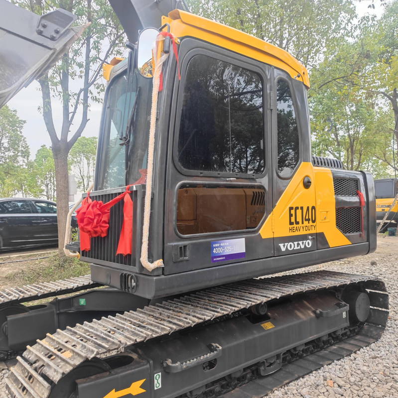 Excavadora Usada VOL EC140 14 Ton Crawler Digger 77.4kw