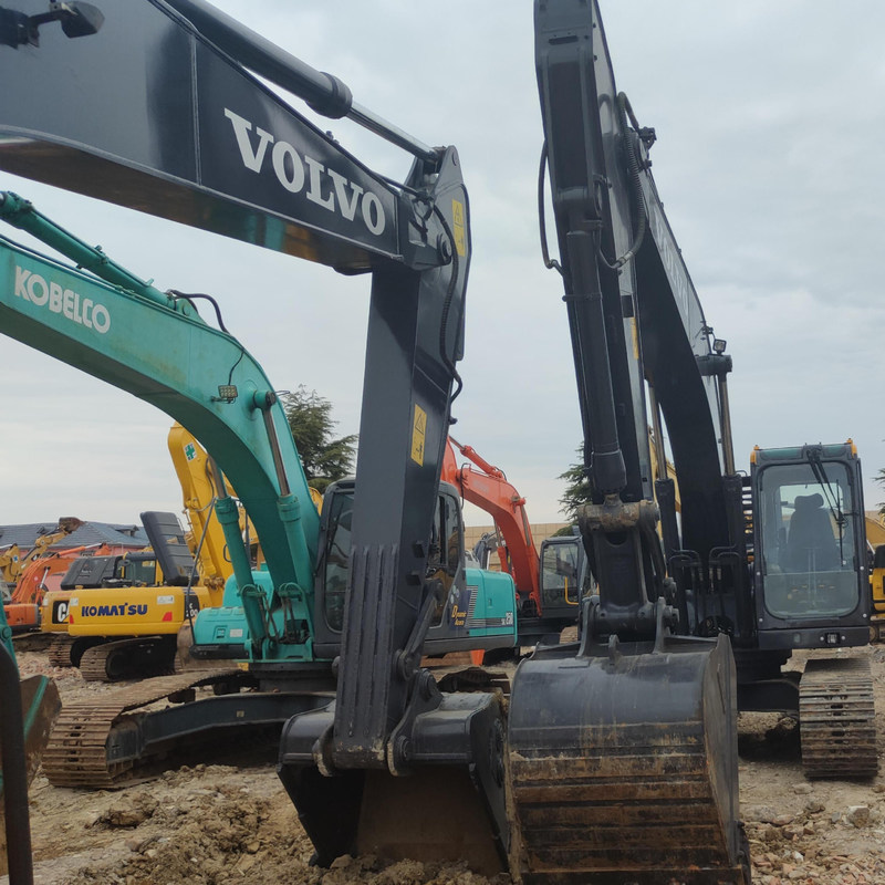 Escavadeira hidráulica usada original VOL EC210B 20 Ton Crawler Digger 107kwn com caçamba de 1,25m3