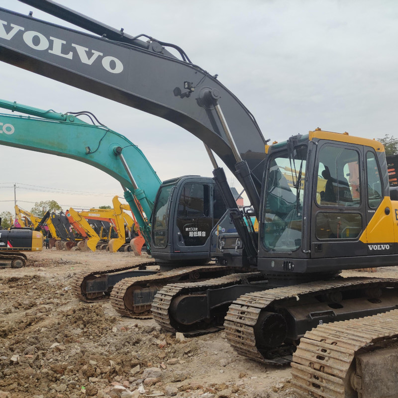 Escavadeira hidráulica usada original VOL EC210B 20 Ton Crawler Digger 107kwn com caçamba de 1,25m3