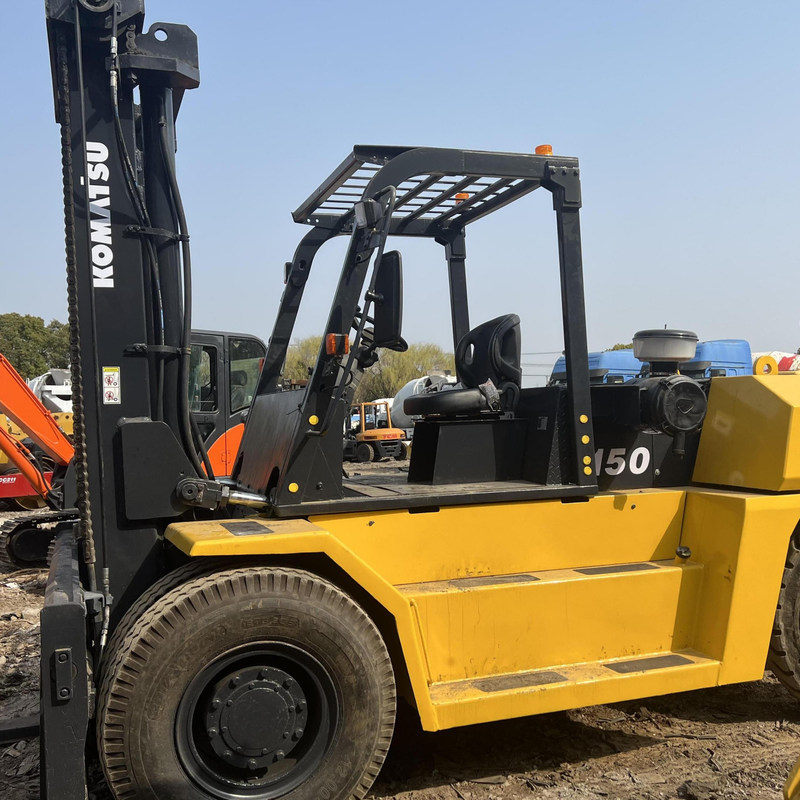 Acionamento por CA Elevador elétrico usado Komatsu FD150 15 toneladas 122kW Altura máxima de elevação 3m