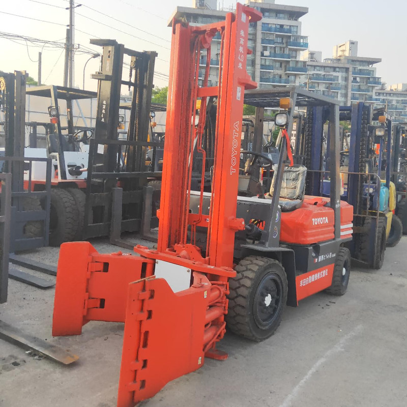 Elevador elétrico Toyota Usado 3 toneladas para fábricas Construção Altura máxima de elevação 4,5 m