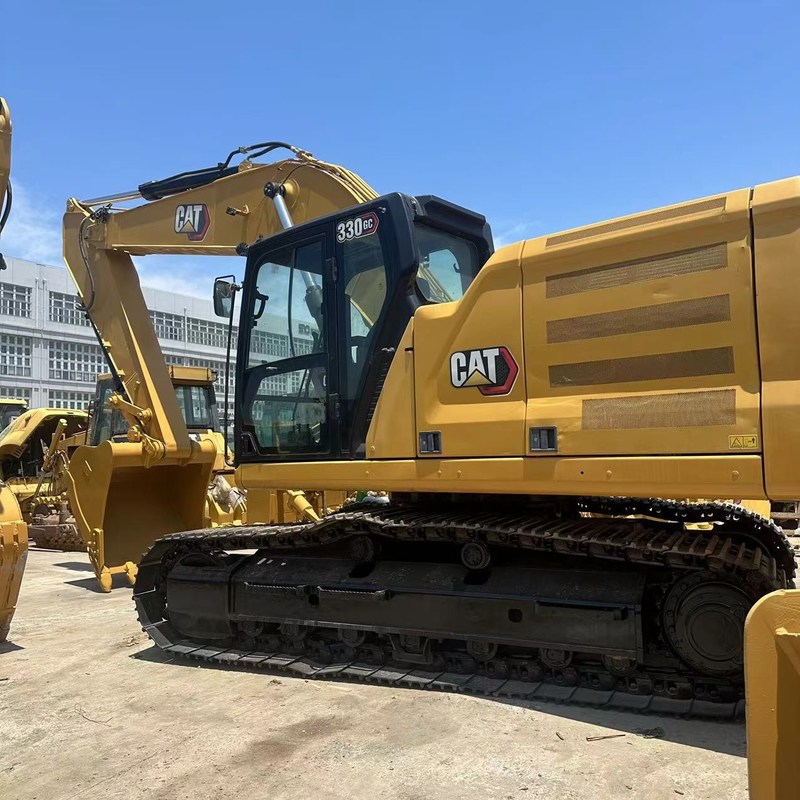 Excavadora usada CAT 330GC 30 Ton Crawler Digger 151kw com balde de 1,6m3