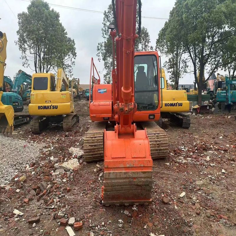 Excavadora Doosan Digger DX150LC de segunda mão de 15 toneladas