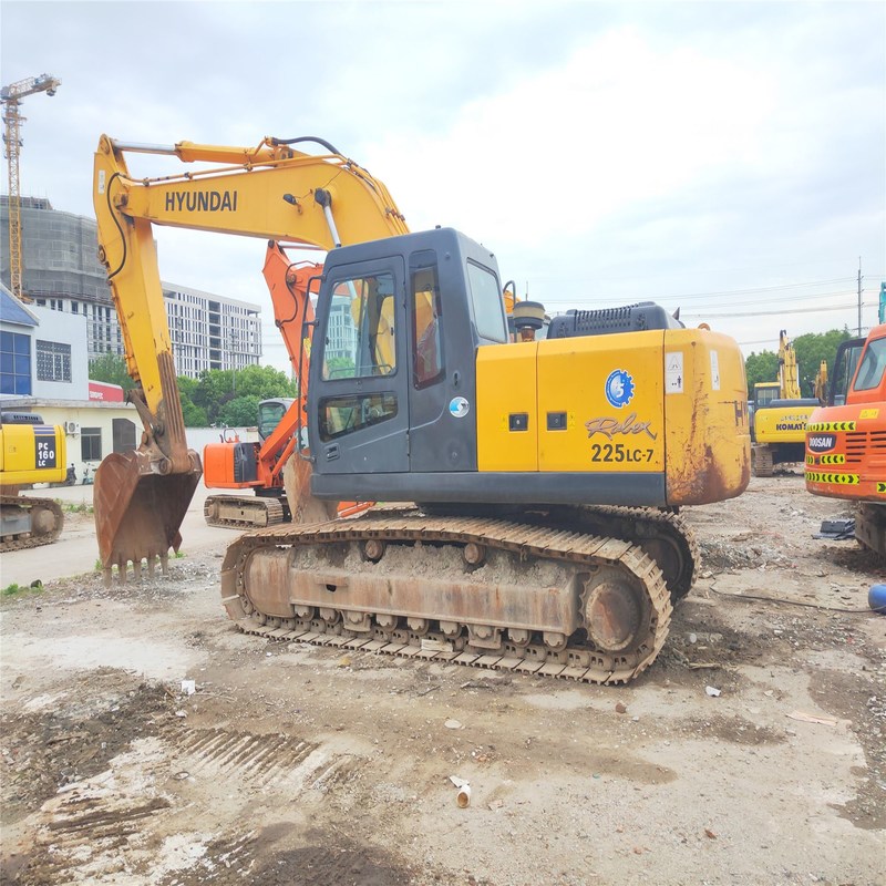 Excavadora Hyundai de segunda mão R225LC-7 Usada de 22 toneladas Excavadora de tipo médio 112kw
