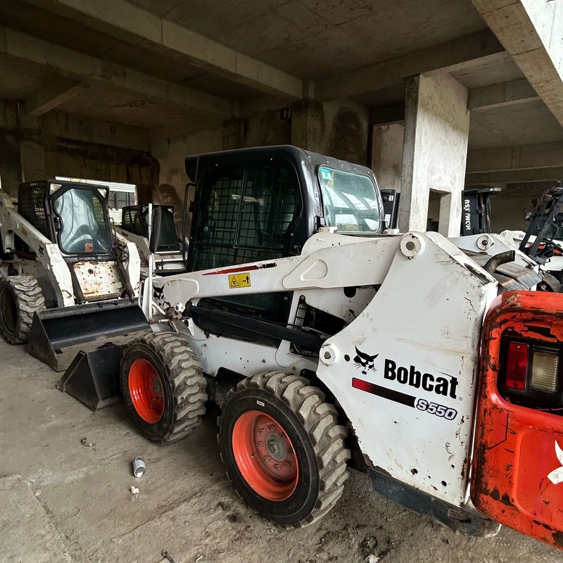 Bob S550 usou o carregador do equipamento do boi de patim para a movimentação de terras 50.7KW 2995kg