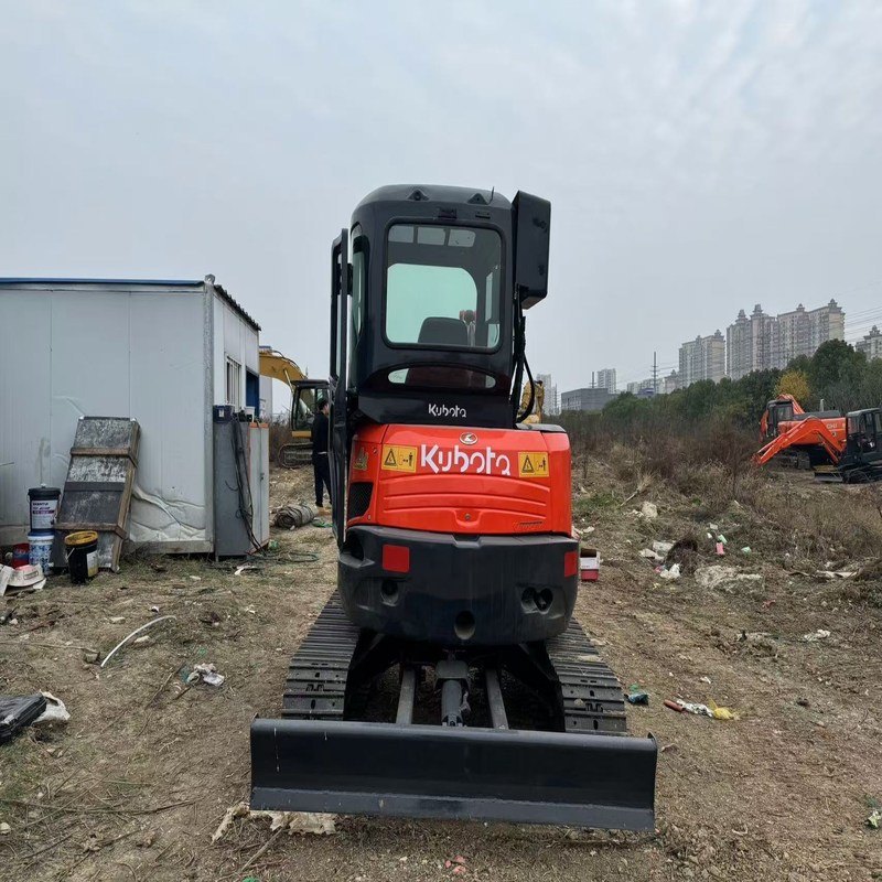 Excavadora de segunda mão Kubota Digger U35 Usada 3,5 toneladas Pequena Mini Excavadora de tipo Mini Crawler 18,5kw