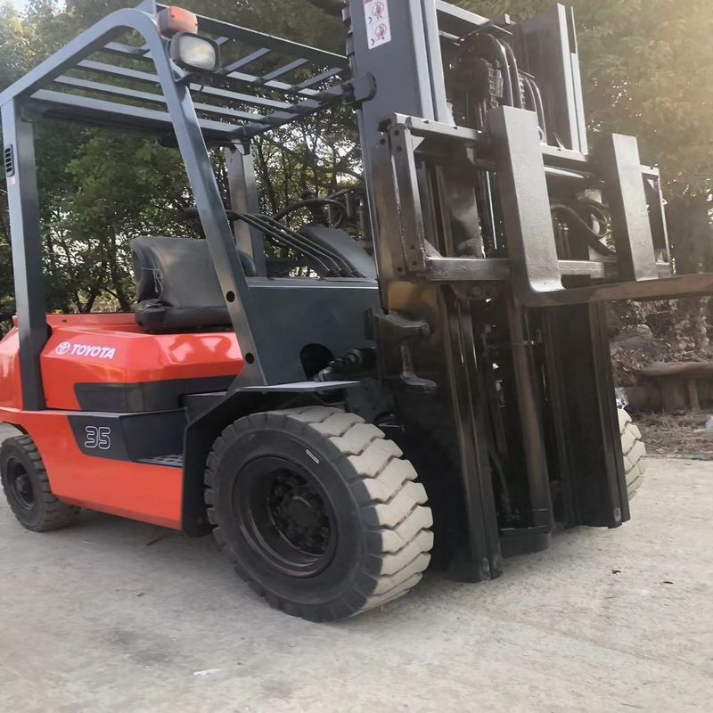 Tuel Diesel Toyota Usado 3.5 Ton 3.5 Mast Com Mudança Lateral